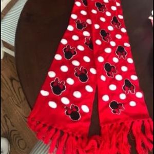 Minnie Mouse extra long scarf, super soft